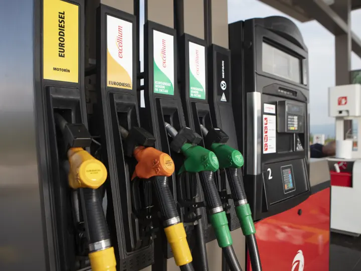 Mehmetçik 06 Petrol